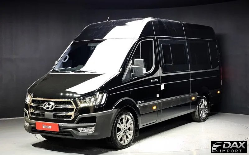 Hyundai Solati 15-seater