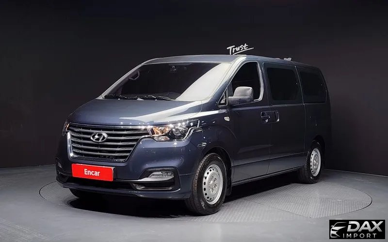 Hyundai Starex Wagon 12-Seater
