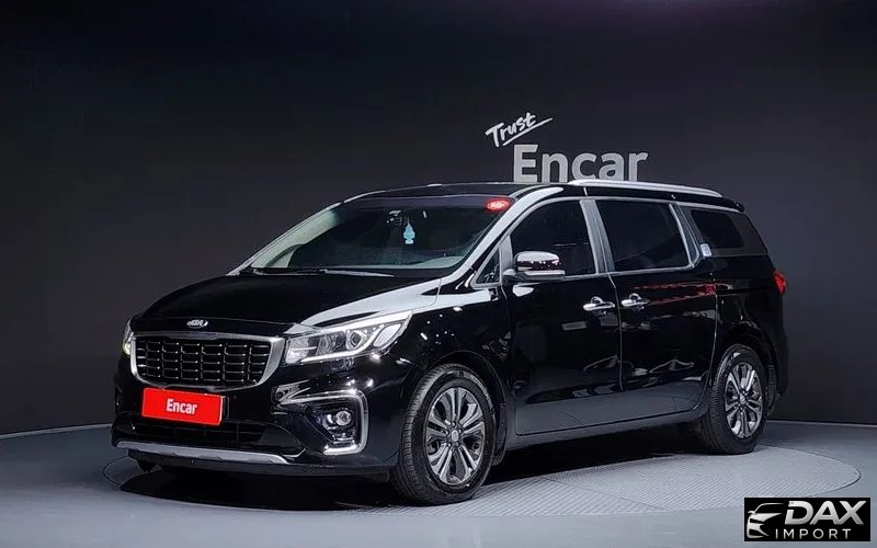 Kia Canival 9-Seater Luxury