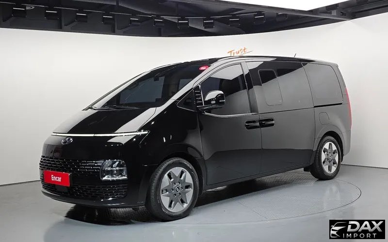 Hyundai Staria Tourer 9-Seater