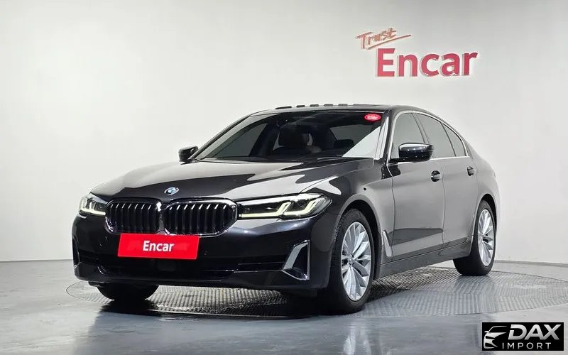 BMW 5-Series 530i Luxury