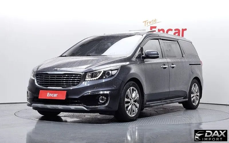 Kia Canival 7-seater Limousine