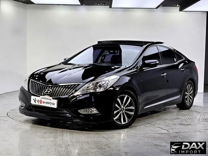 Hyundai Grandeur HG240 Luxury