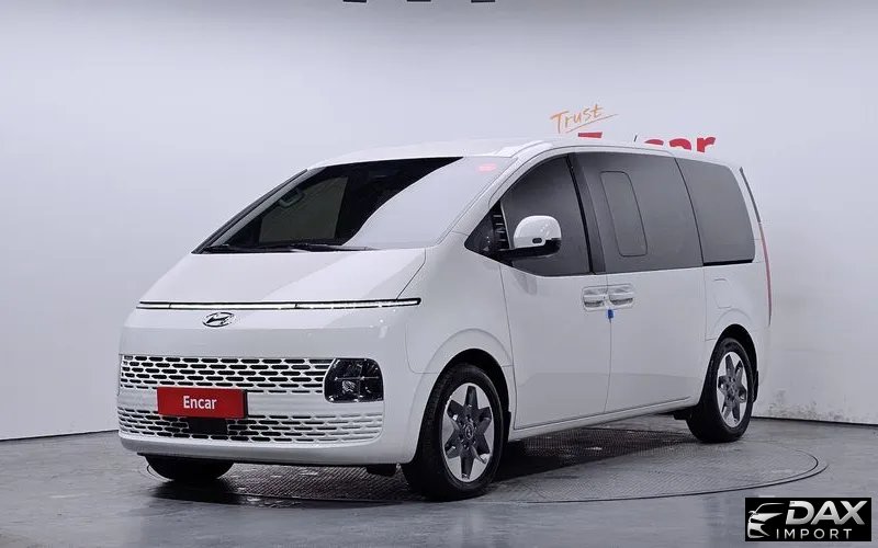 Hyundai Staria Tourer 9-Seater