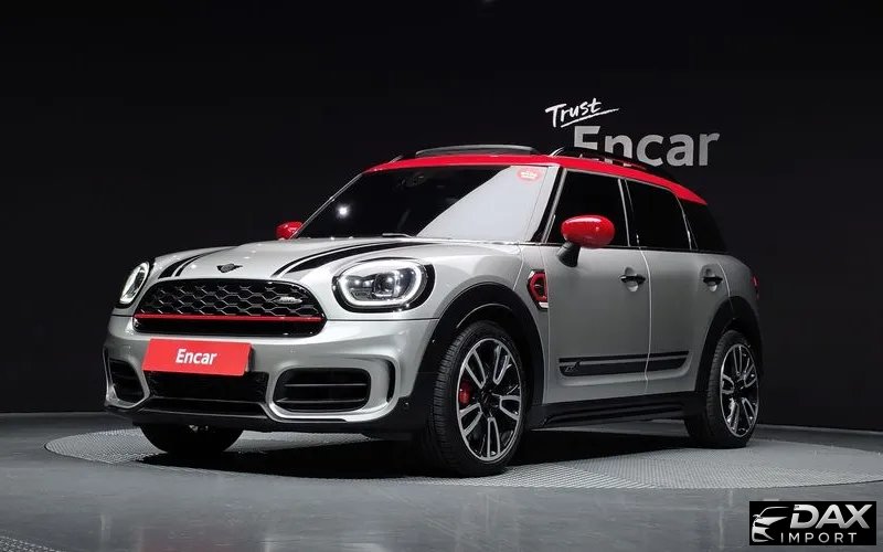 Mini Countryman JCW Launch Pack