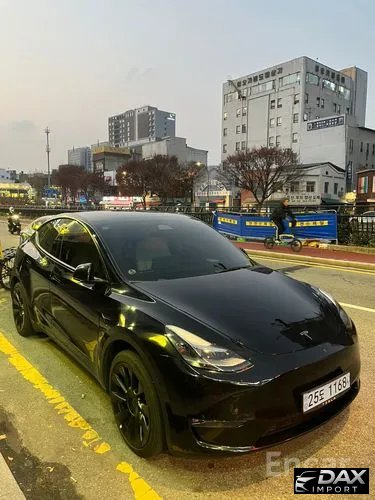 Tesla Model Y Long Range