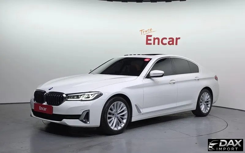 BMW 5-Series 520i Luxury