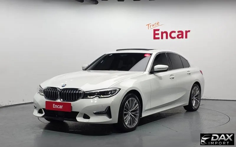 BMW 3-Series 320i Luxury