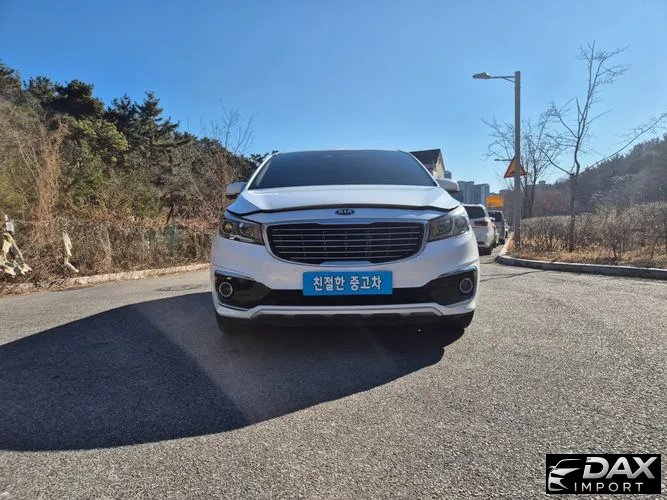Kia Canival 9-seater Noblesse