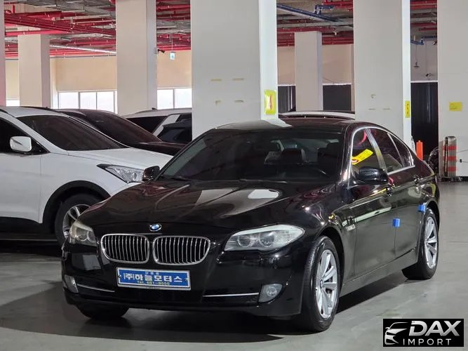 BMW 5-Series 523i