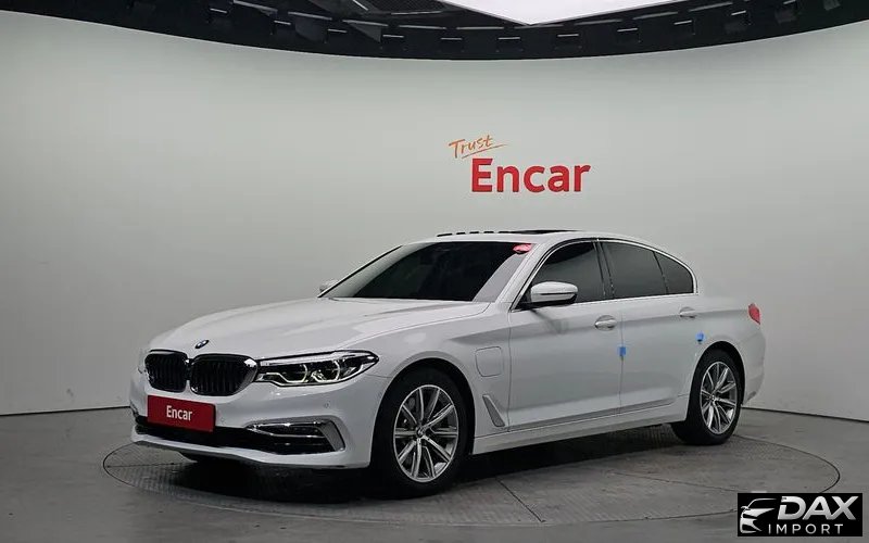 BMW 5-Series 530e Luxury