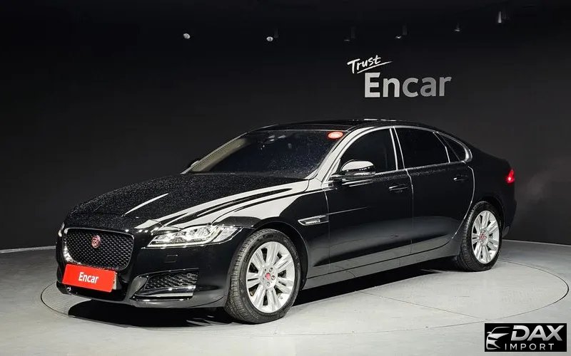 Jaguar XF 20d Portfolio AWD