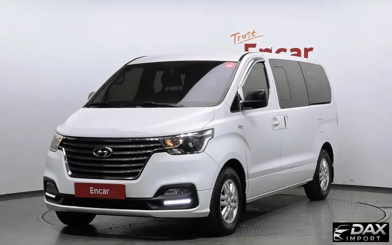 Hyundai Starex Van 5-Seater