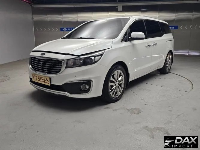 Kia Canival 9-seater Noblesse