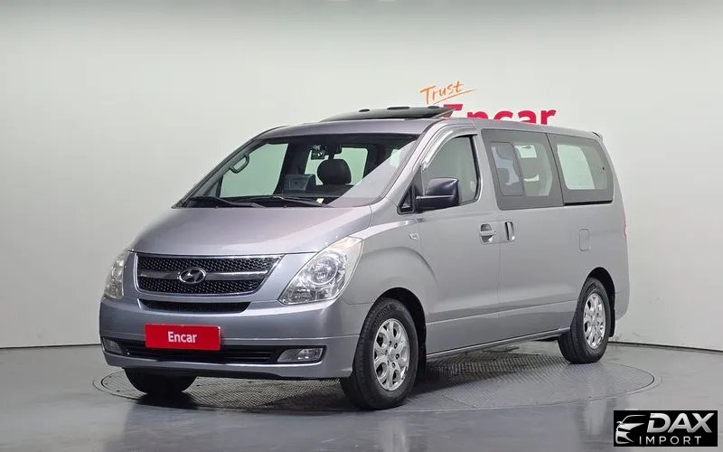 Hyundai Starex 12-Seater Wagon