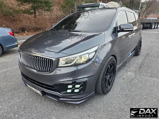 Kia Canival 9-seater Noblesse