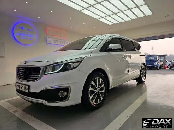 Kia Canival 9-seater Luxury
