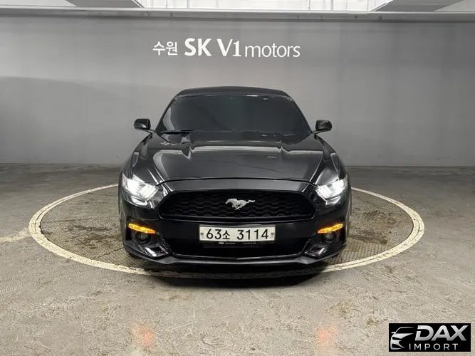 Ford Mustang Convertible