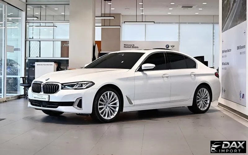 BMW 5-Series 530i Luxury