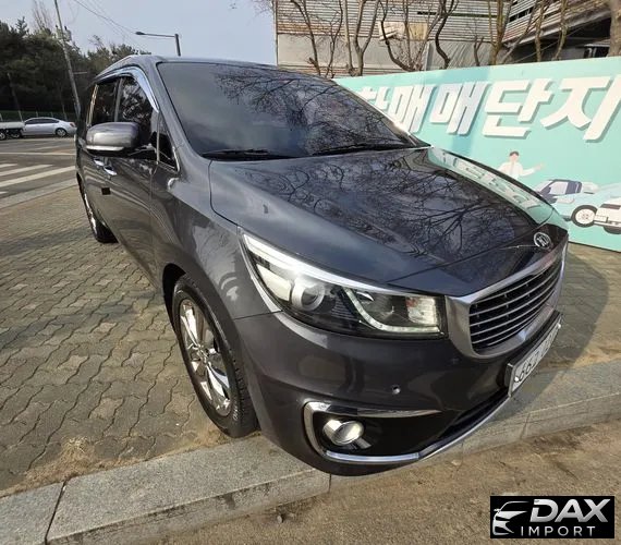 Kia Canival 9-seater Prestige