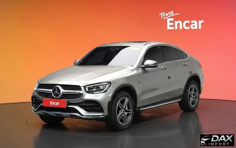 Mercedes-Benz GLC-Class GLC300e 4MATIC Coupe