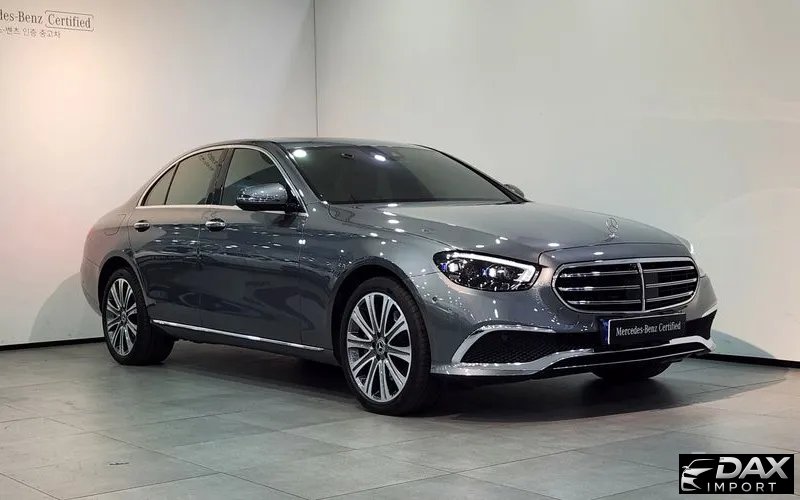 Mercedes-Benz E-Class E300e 4MATIC Exclusive