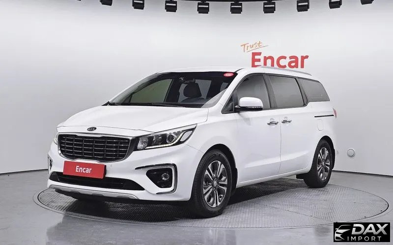 Kia Canival 9-Seater Luxury