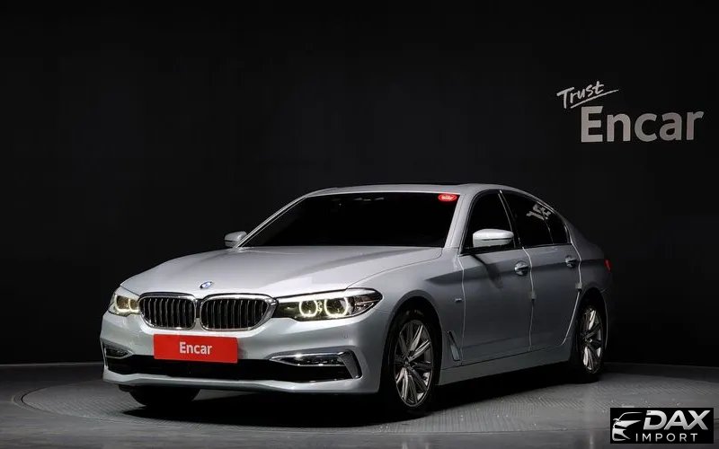 BMW 5-Series 520i Luxury