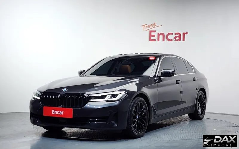 BMW 5-Series 520i Luxury