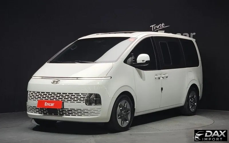 Hyundai Staria Tourer 9-Seater
