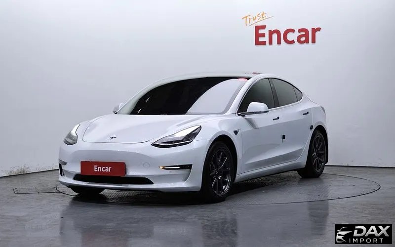 Tesla Model 3 Long Range