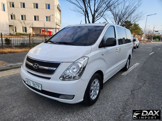 Hyundai Starex 3-Seater VAN