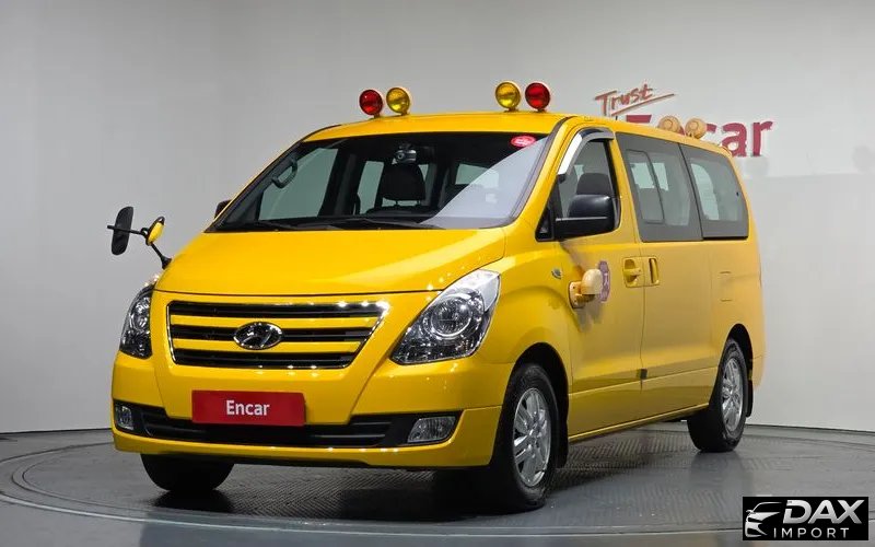 Hyundai Starex Guard car of children