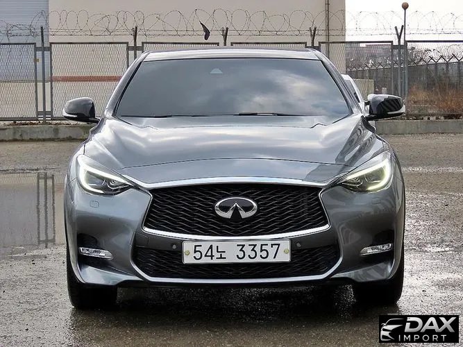 Infiniti Q30 2.0 Premium