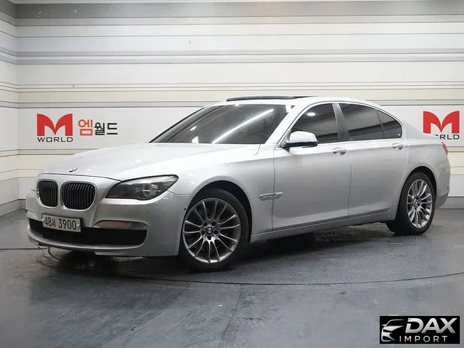 BMW 7-Series 740i M Sports