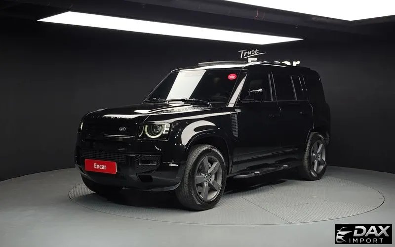 Land Rover Defender 110 D300 X-Dynamic HSE