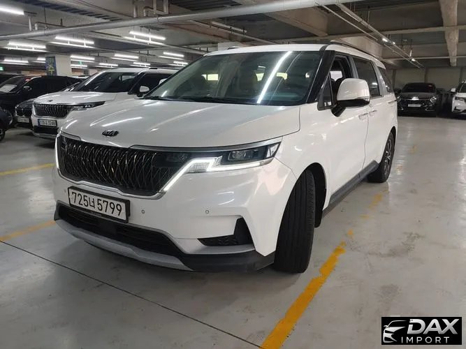 Kia Canival 11-Seater Prestige