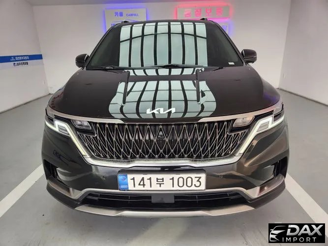 Kia Canival Gasoline 9-Seater Signature