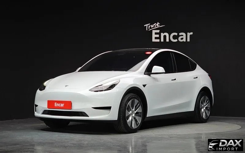 Tesla Model Y RWD