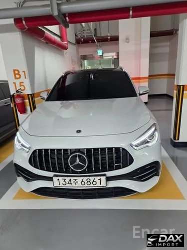 Mercedes-Benz GLA-Class GLA45 AMG 4MATIC+