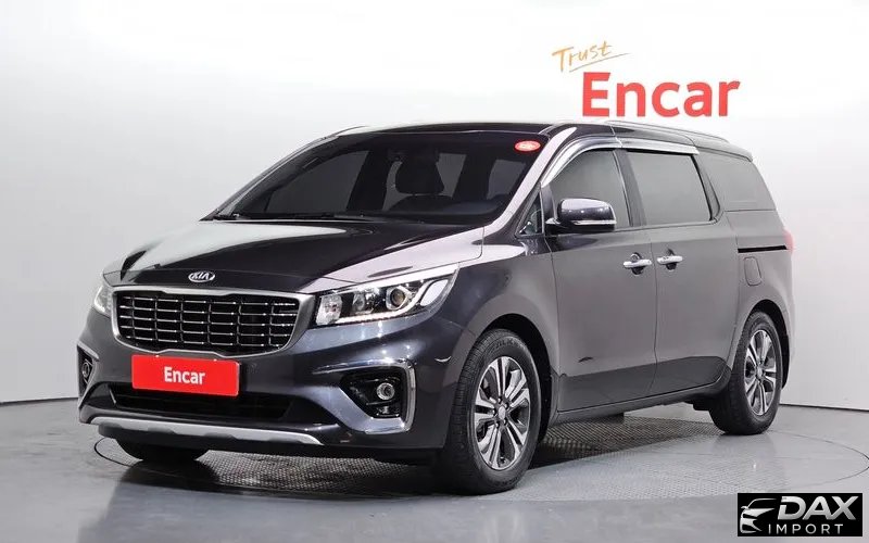 Kia Canival 9-Seater Luxury