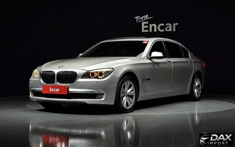 BMW 7-Series 740Li