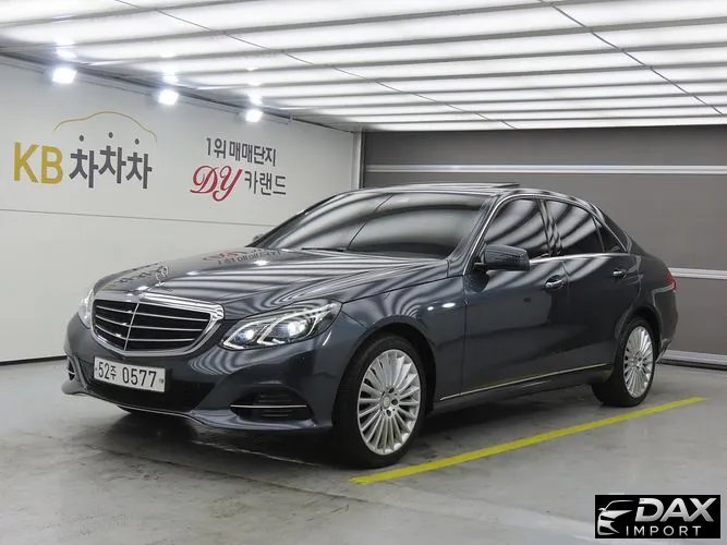 Mercedes-Benz E-Class E300 Elegance