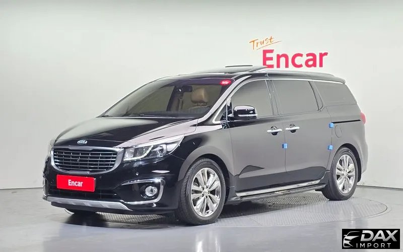 Kia Canival 7-seater Limousine