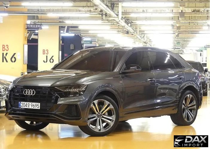 Audi Q8 55 TFSI Quattro Premium