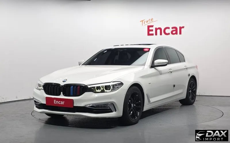 BMW 5-Series 520i Luxury