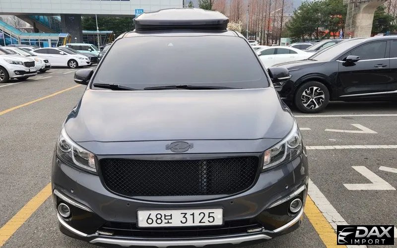 Kia Canival 9-seater Noblesse