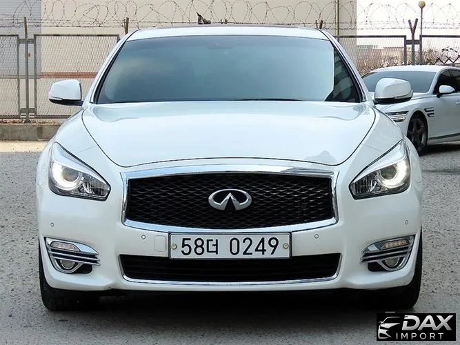 Infiniti Q70 3.7 Style