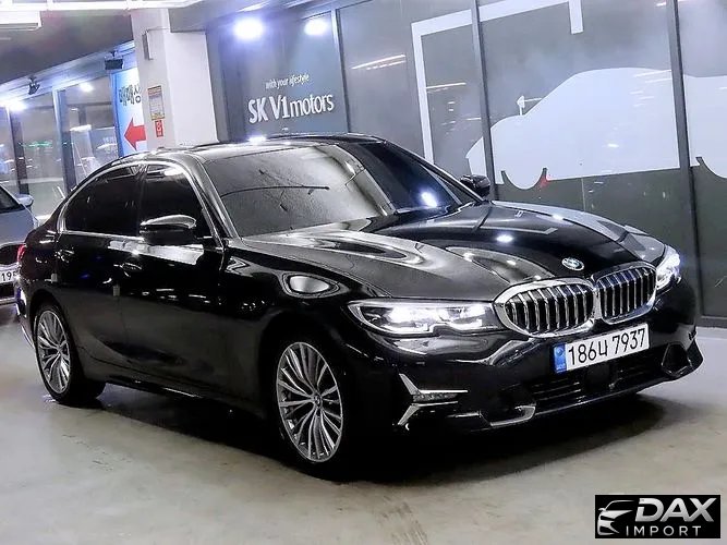 BMW 3-Series 320i Luxury