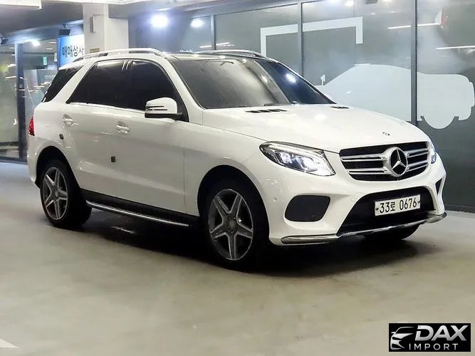 Mercedes-Benz GLE-Class GLE350 d 4MATIC